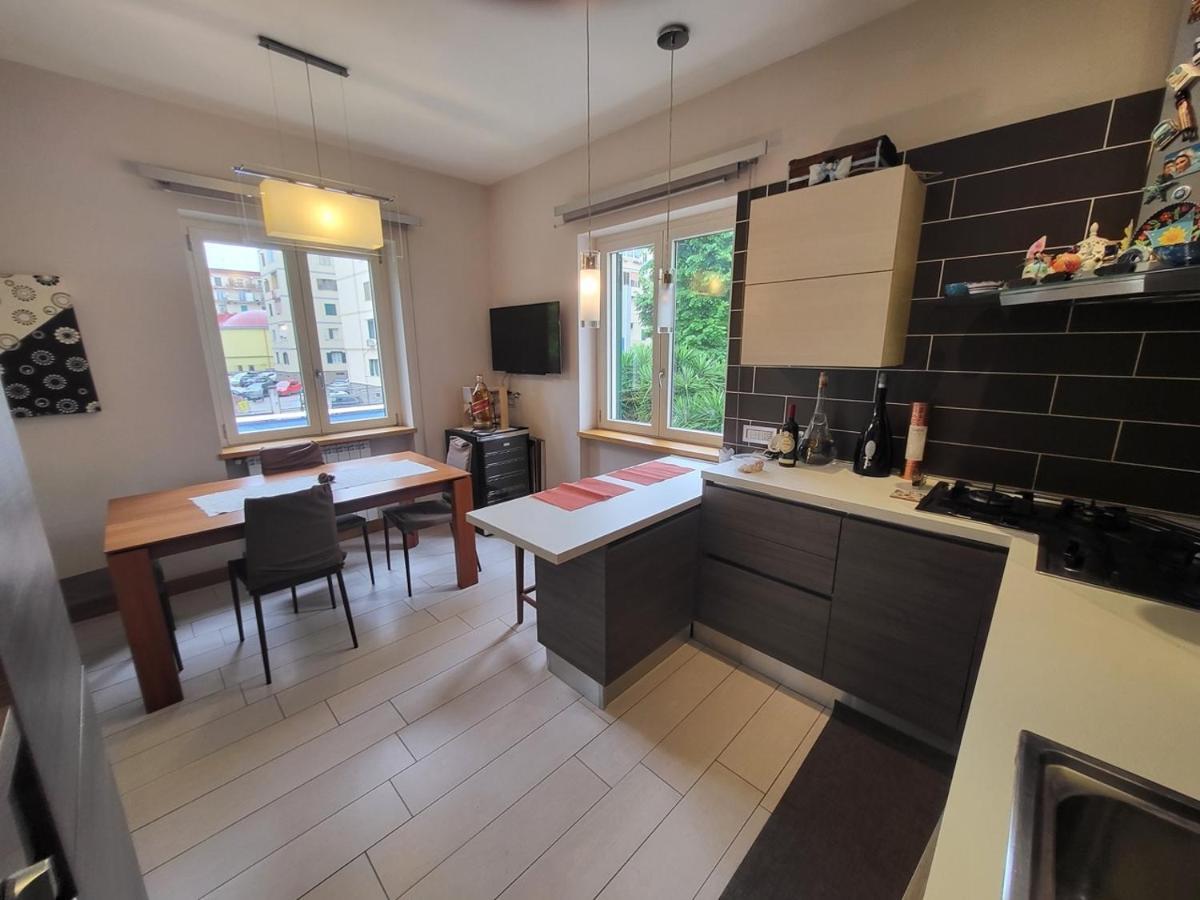 La Casa Di Andrew Apartment Naples Luaran gambar